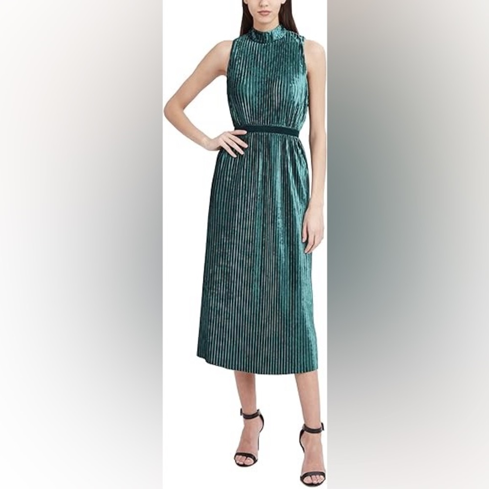 New W/O Tags BCBG Mid Length Dress Size Small